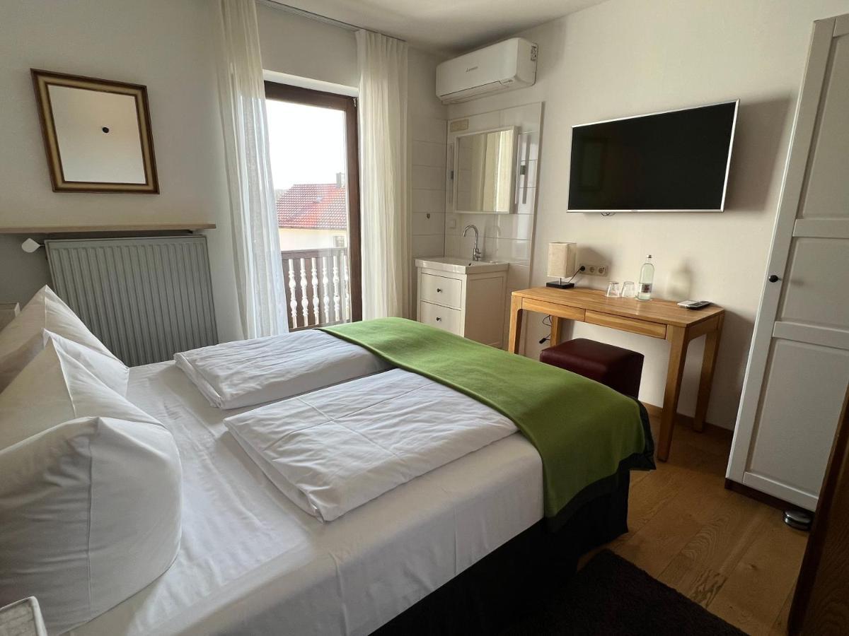 Aparthotel Parsberg Lferstl Ngoại thất bức ảnh