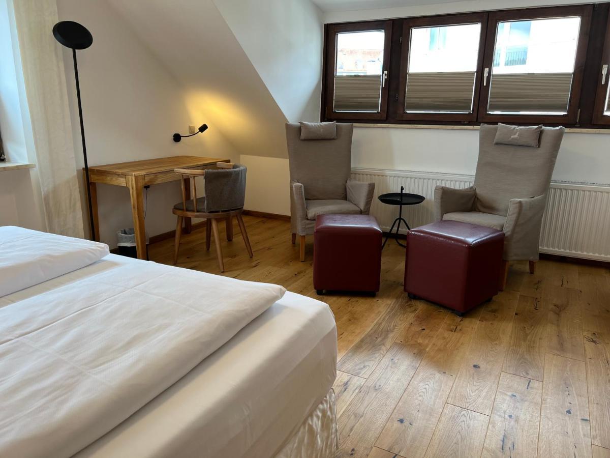 Aparthotel Parsberg Lferstl Ngoại thất bức ảnh